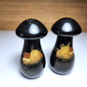 Vintage Japan Lacquerware Salt & Pepper Shakers Wood Hand Painted Black, Gold